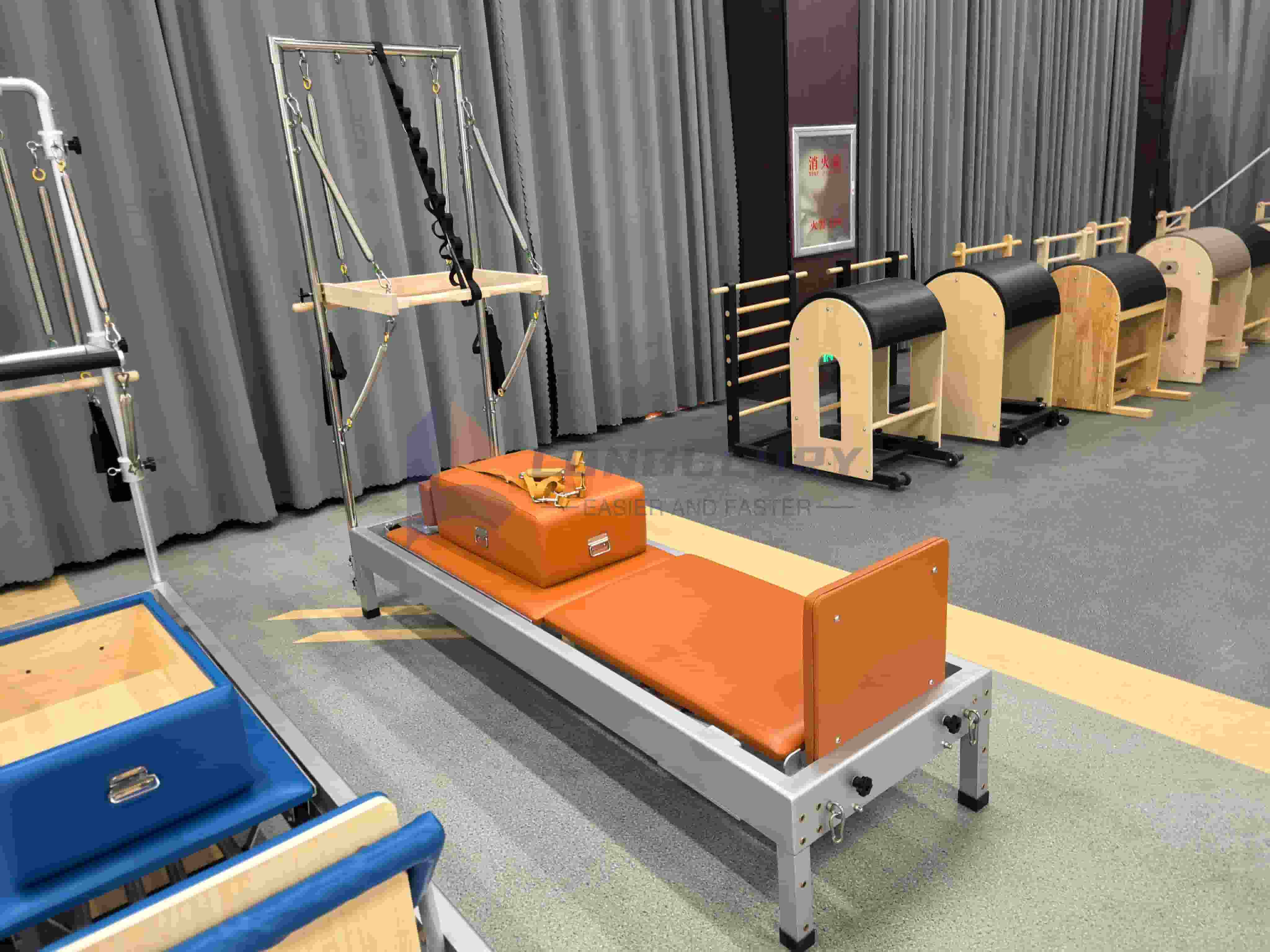 Αλουμίνιο Pilates Reformer με Πύργο